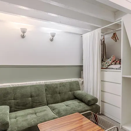 Apartamento Evangile - Cosy Avec Petite Cour Privee *